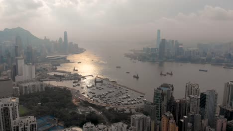 Aerial-pull-out-shot-of-Hong-Kong-island