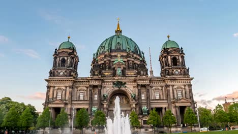 Berlin-Germany-time-lapse-4K,-city-skyline-timelapse-at-Berlin-Cathedral-(Berliner-Dom)