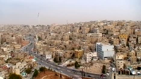 Jordanien-–-Amman-panorama-am-frühen-Morgen