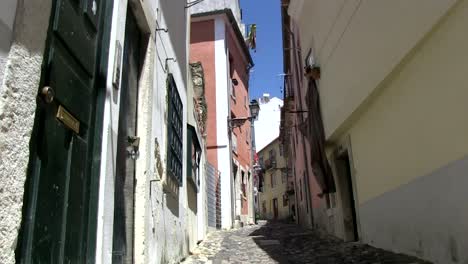 Laundry-in-an-alley