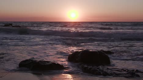 Ocean-waves-crashing-on-seashore-rocks,-Cape-Town,South-Africa