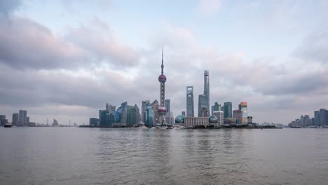 Shanghai-cityscape-,-4k-time-lapse