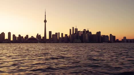 Toronto,-Kanada,-Video---Toronto-bei-Sonnenuntergang