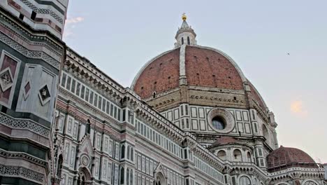 Blick-auf-die-Basilika-von-Santa-Maria-del-Fiore-in-Florenz,-Italien