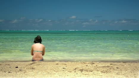 Young-Woman-and-the-Endless-Ocean-2