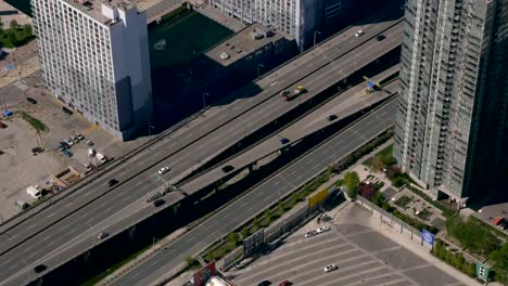 Aufwand-des-Verkehrs-auf-dem-Gardiner-Expressway-in-Toronto