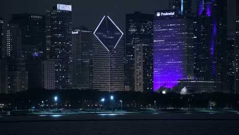 Chicago-City-Skyline-and-Waterfront-During-Evening-Hours.-Chicago,-Illinois,-United-States-of-America.