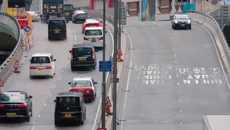 Zeitraffer-des-Verkehrs-auf-den-Straßen-Hong-Kong-Stadt-im-Central.