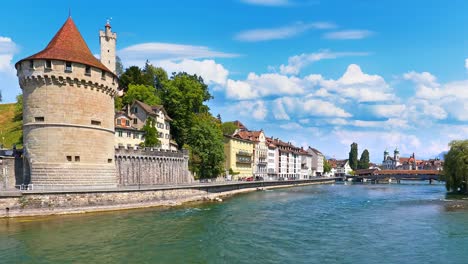 Arquitectura-del-casco-antiguo-de-Lucerna,-Suiza