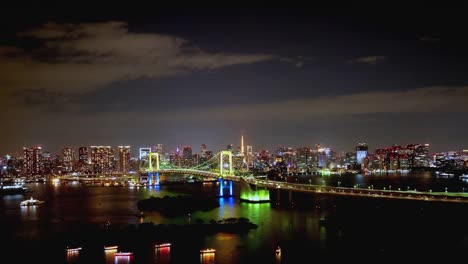 TimeLapse---Night-view-of-Tokyo-Bay-and-Tokyo-city-Zoom-in