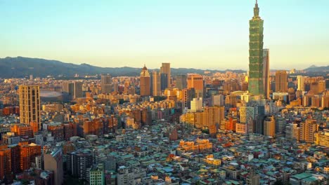 Ein-wunderschönes-Gebäude-Architektur-Stadtleben-in-Taipei-taiwan