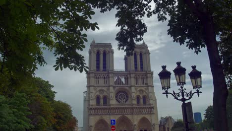 notre-dame-church,-paris,-france