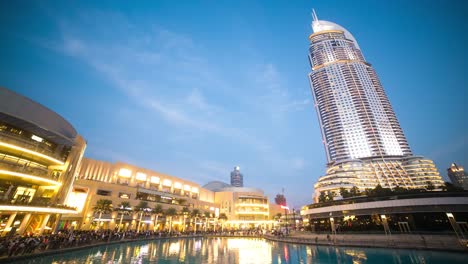 dubai-mall-wallking-area-time-lapse