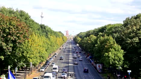 Tag-des-zentralen-Geschäftsviertels-von-Berlin-auf-einer-Aussichtsplattform