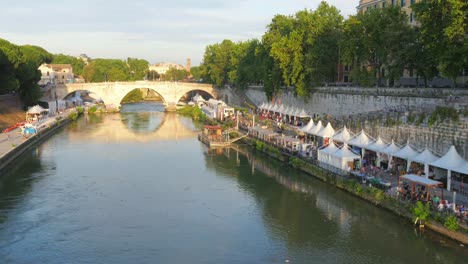 tiber-island,-first-settlement-of-rome-city,-italy,-4k