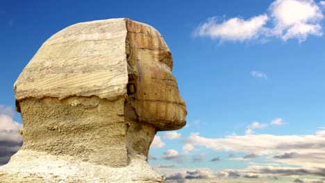 Timelapse.-Sphinx-Kopf-und-Wolken.-Gizeh,-Ägypten.