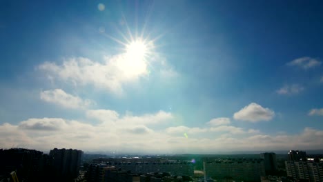 Ein-neuer-Tag,-Sonnenaufgang,-Stadtbild-Zeitraffer