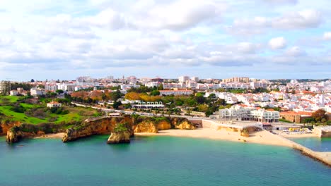 Luftaufnahmen-von-der-Stadt-Lagos-Algarve-Portugal