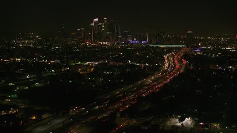 Los-Angeles,-Luftaufnahme-von-Los-Angeles-in-der-Nacht.