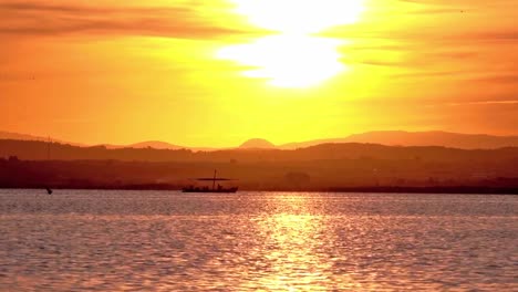 Touristen-in-einem-Boot-in-Albufera,-Valencia