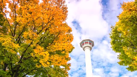 4K-torre-de-busan-de-lapso-de-tiempo-en-otoño-de-Corea-del-sur