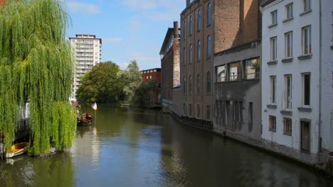 Belgien-Gent-schöne-Aussicht-auf-die-Stadt