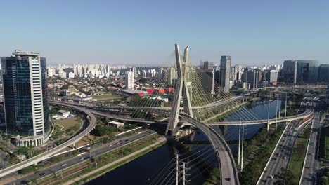 Blieb-Brücke-in-Sao-Paulo,-Brasilien.