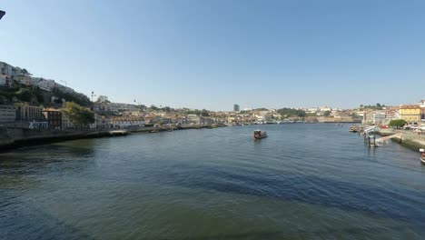 der-Fluss-Douro-in-porto