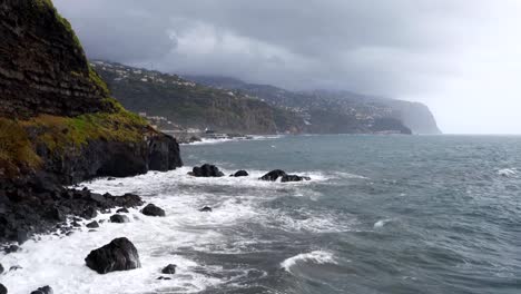 Vista-de-Ponta-puente-de-muelle-Sol-en-Madeira