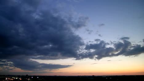 Lapso-de-tiempo-del-atardecer-de-la-ciudad-de-Toronto