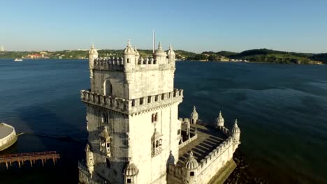 Vista-aérea-de-la-torre-de-belén-en-Lisboa,-Portugal