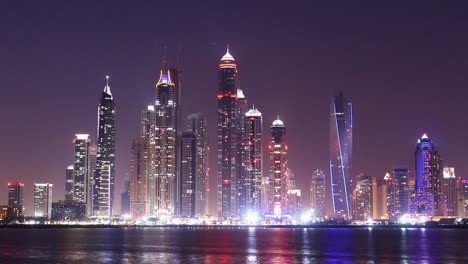 Nachtlicht-dubai-marina-Panorama-Zeitraffer