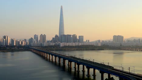 Seoul-Subway-and-Lotte-Tower-,South-Korea.