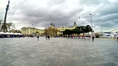 Edificio-de-la-aduana-de-Barcelona-situado-en-el-distrito-del-Port-Vell-(puerto-viejo)