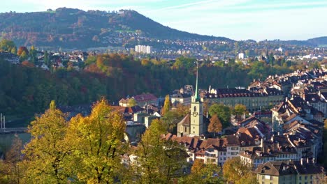 Aerial-view-of-city-with-Minster-gothic-cathedral,-Bern,-Switzerland