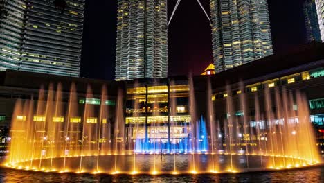 KUALA-LUMPUR.-MALAYSIA---15-MAY-2018:-Famous-fountains-in-the-night.-4K