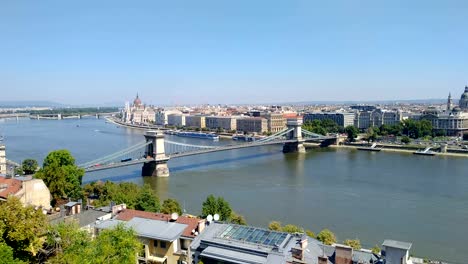 El-puente-de-las-cadenas---Budapest---Hungría