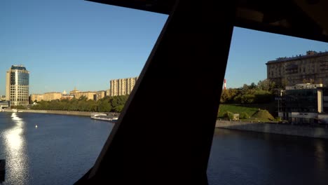 view-of-the-city-from-inside-the-spatial-structure-of-the-steel-bridge