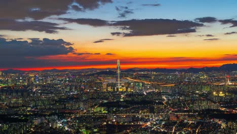 Zeitraffer-4k-schönen-Sonnenuntergang-von-Seoul,-Stadtbild-in-Südkorea.