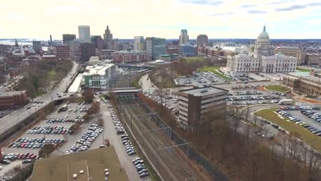 Providence-Rhode-Island-Skyline-y-edificio-del-Capitolio-del-estado-Aerial-1