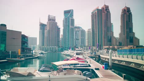 dubai-marina-de-yates-lugar,-time-lapse