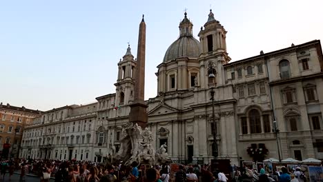 Dolly-Shot-Piazza-Navona