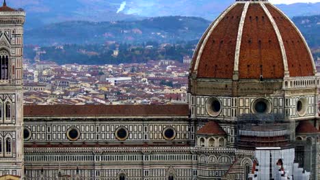 Schöne-Aussicht-auf-Florenz-und-Kathedrale-Santa-Maria-del-Fiore,-Florenz,-Italien.