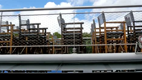 Chairs-on-the-floating-reastaurant-in-Paris