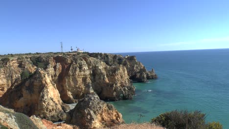 Die-Küste-der-Algarve-in-Lagos-Portugal