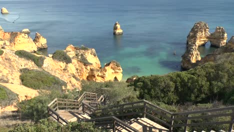 Die-Küste-der-Algarve-in-Lagos-Portugal