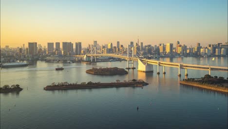 Timelapse-video-of-Tokyo-city-skyline-with-view-of-Tokyo-bay-in-Tokyo-city,-Japan-Time-Lapse-4K