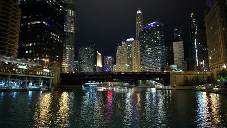 Chicago,-Illinois,-United-States-of-America.-November-29th,-2017.-Late-Evening-Hours-in-the-City-Center.-City-Riverwalk.