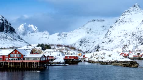 Un-pueblo-en-timelapse-de-las-islas-Lofoten,-Noruega