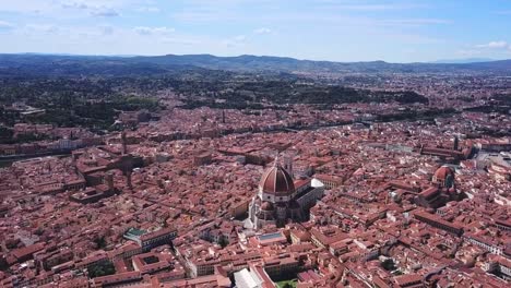 Drone-aéreos-material-de-archivo-de-vídeo---vista-panorámica-de-Florencia